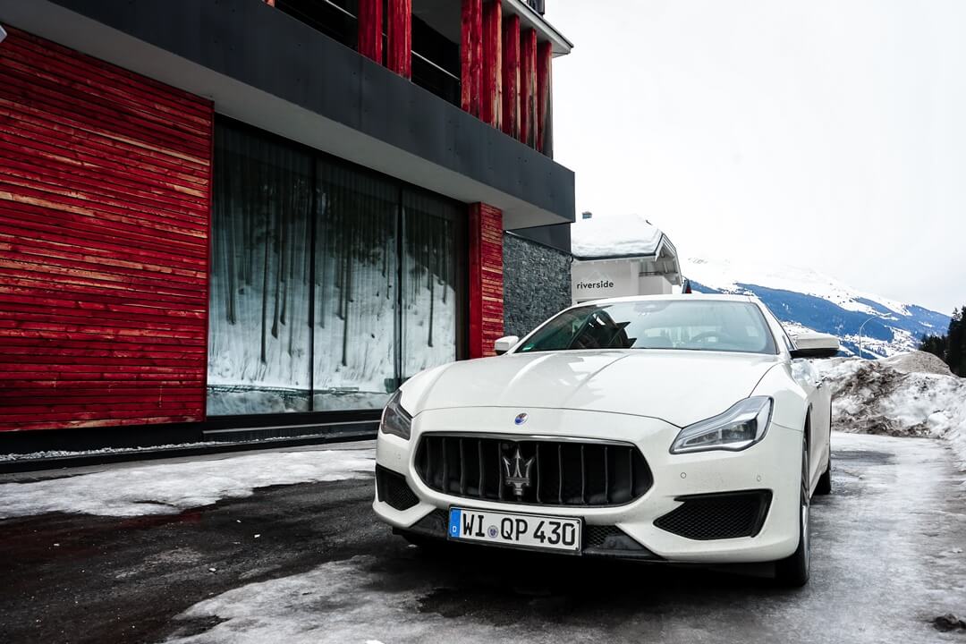 Details Matters - Kennzeichen: QP 430 steht für Quattroporte mit 430 PS