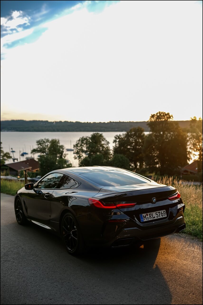 Sonnenuntergang mit dem BMW 840i Coupé am Starnberger See